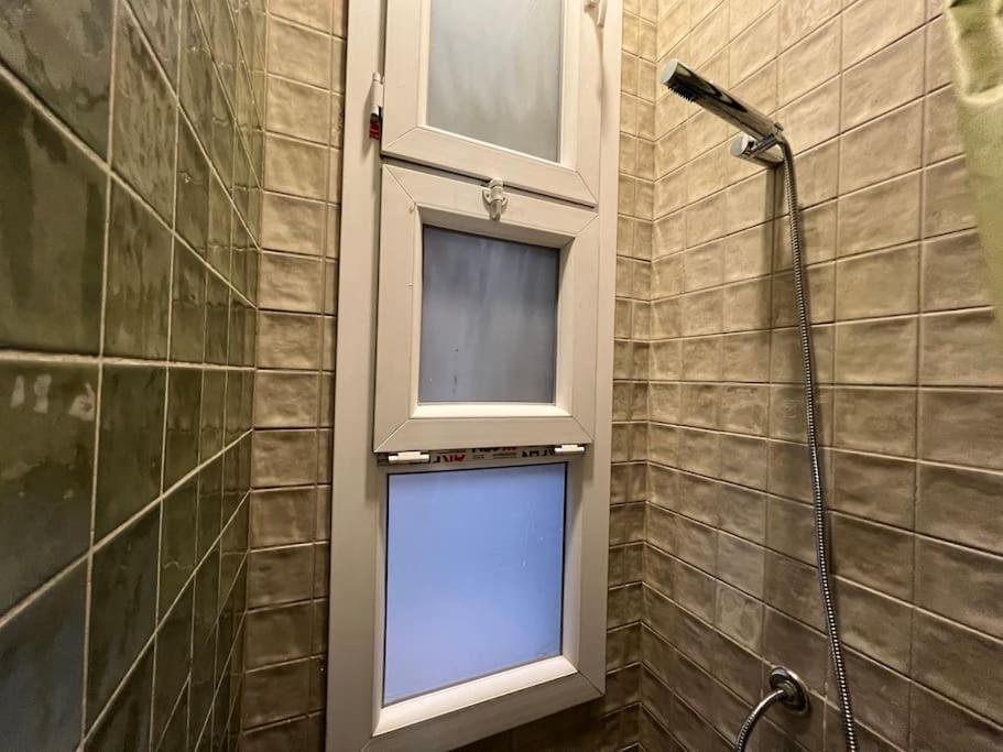 Authentic 3Br Apartment In Downtown, Cairo Exterior foto